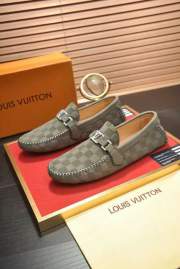 Picture of Louis Vuitton Shoes _SKULVsz38-44mnf0312811972